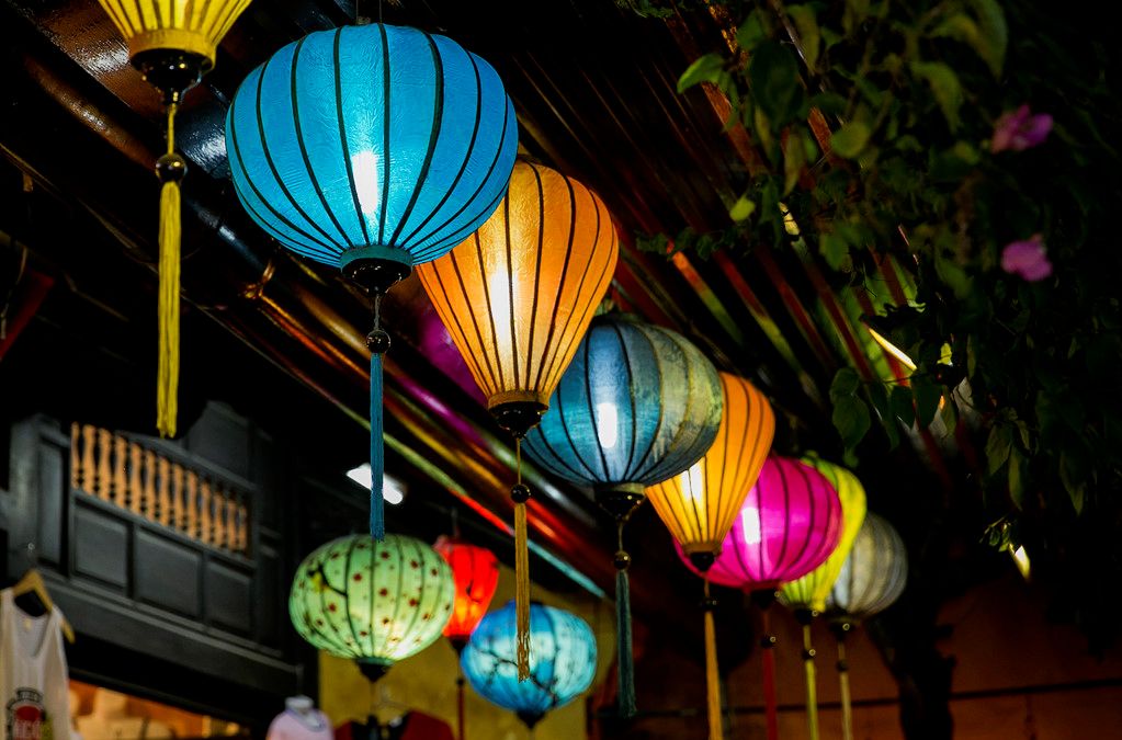Đèn Lồng Vải Lụa Hội An